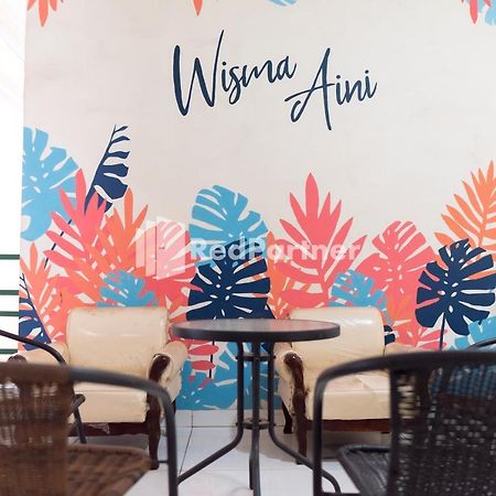 Wisma Aini Syariah RedPartner Bandar Lampung Luaran gambar