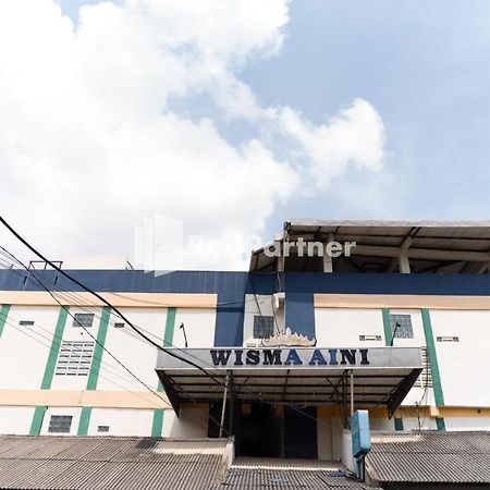 Wisma Aini Syariah RedPartner Bandar Lampung Luaran gambar