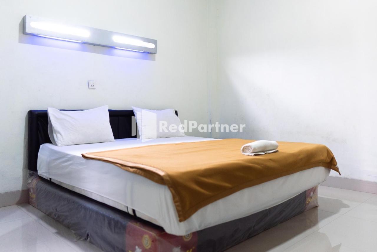 Wisma Aini Syariah RedPartner Bandar Lampung Luaran gambar