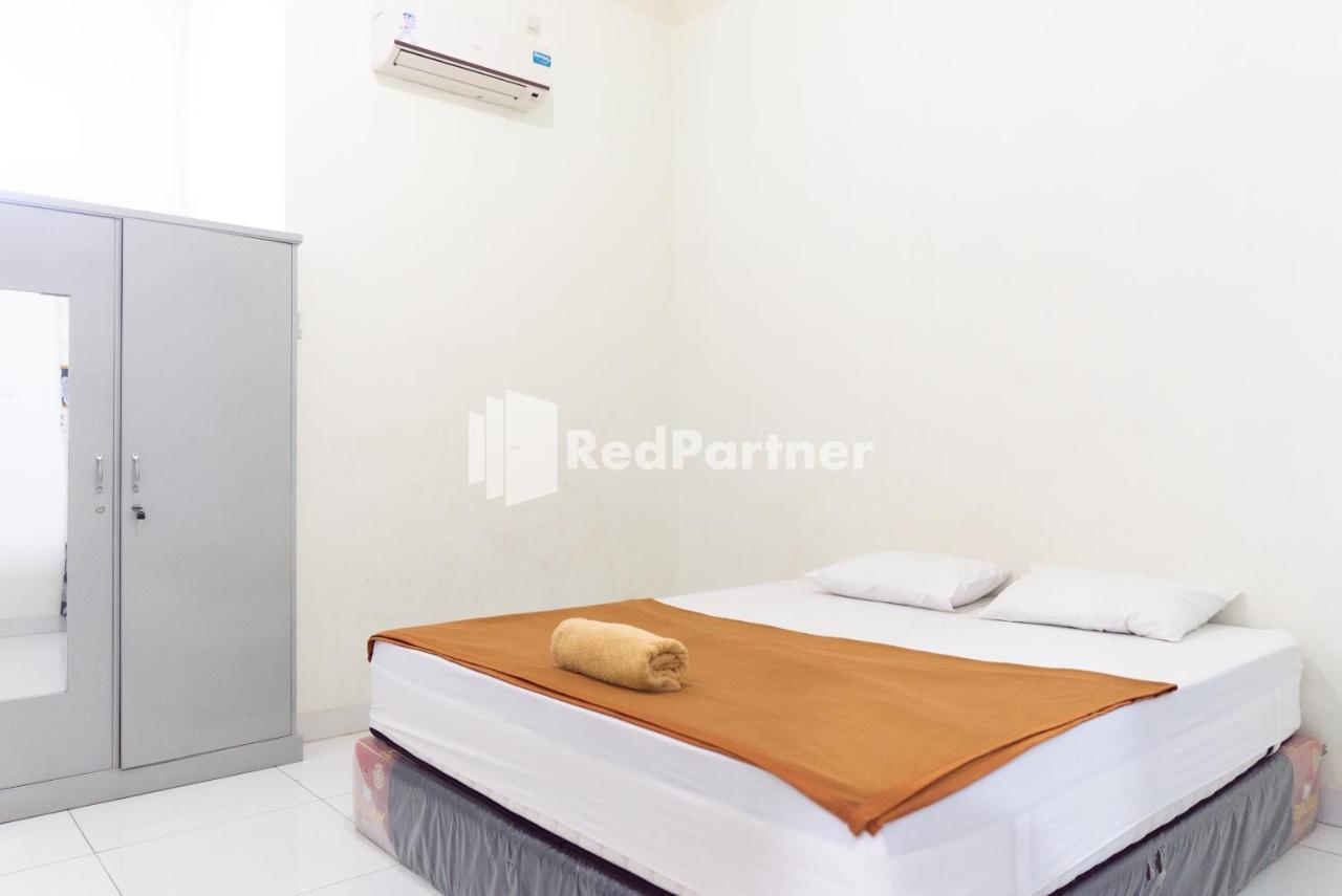 Wisma Aini Syariah RedPartner Bandar Lampung Luaran gambar
