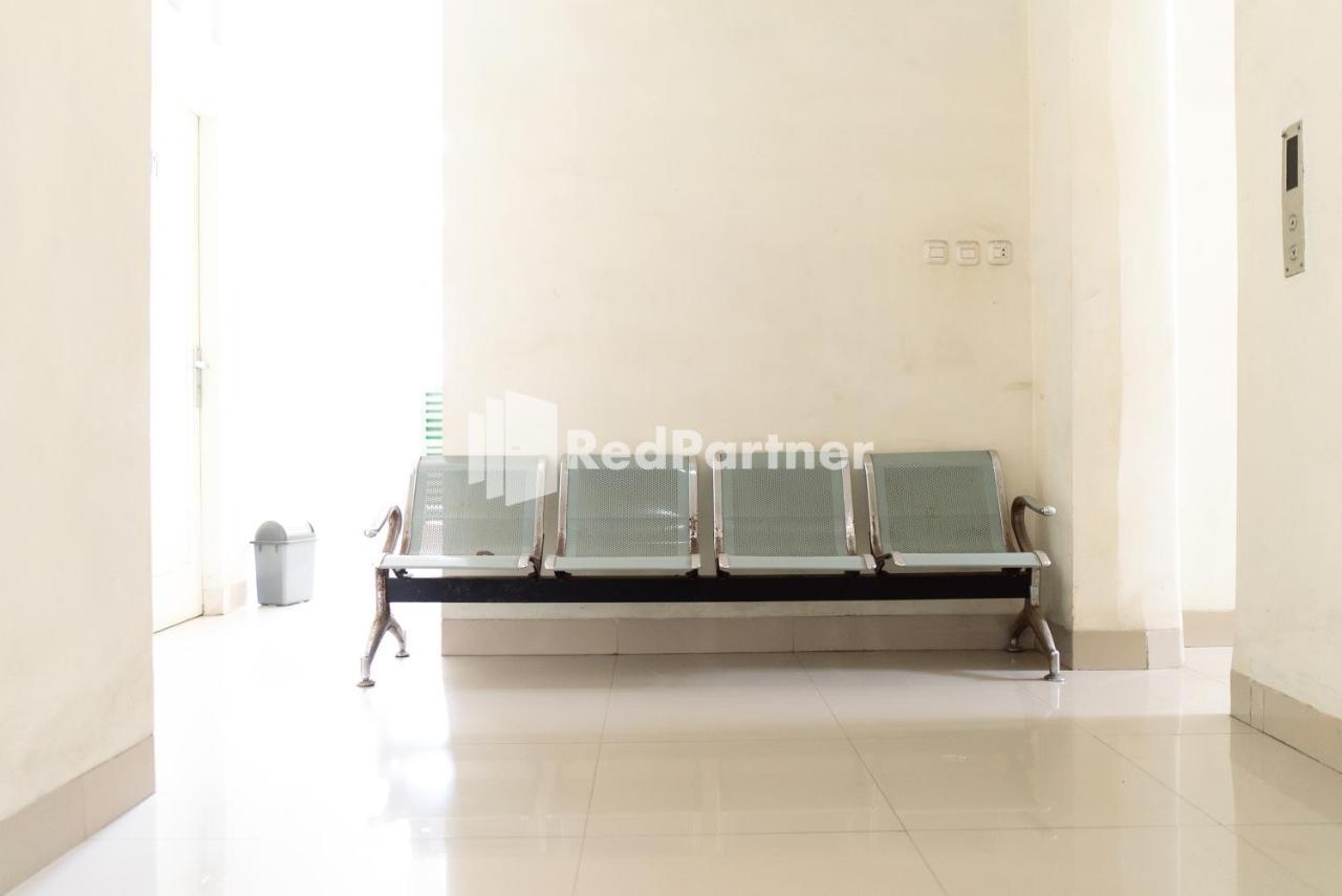 Wisma Aini Syariah RedPartner Bandar Lampung Luaran gambar