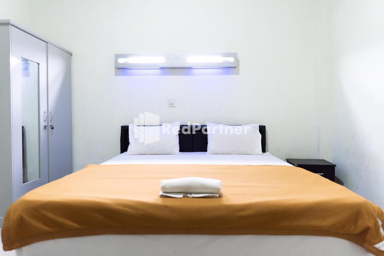 Wisma Aini Syariah RedPartner Bandar Lampung Luaran gambar